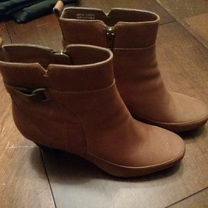 Clarks leather boots